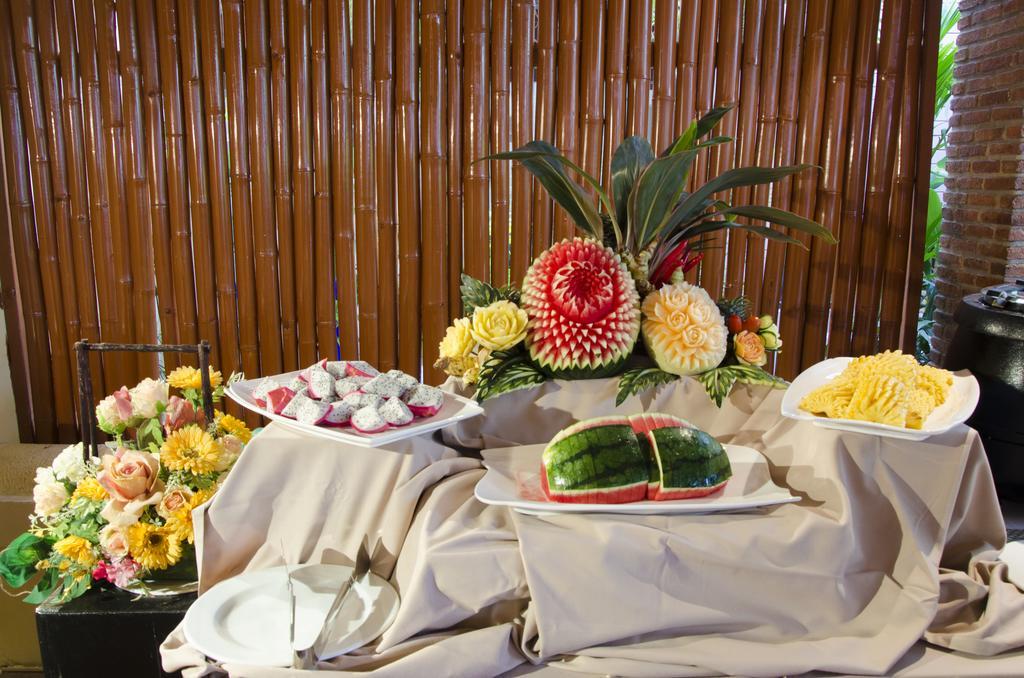 Shanaya Beach Resort & Spa Phuket Patong Exterior foto