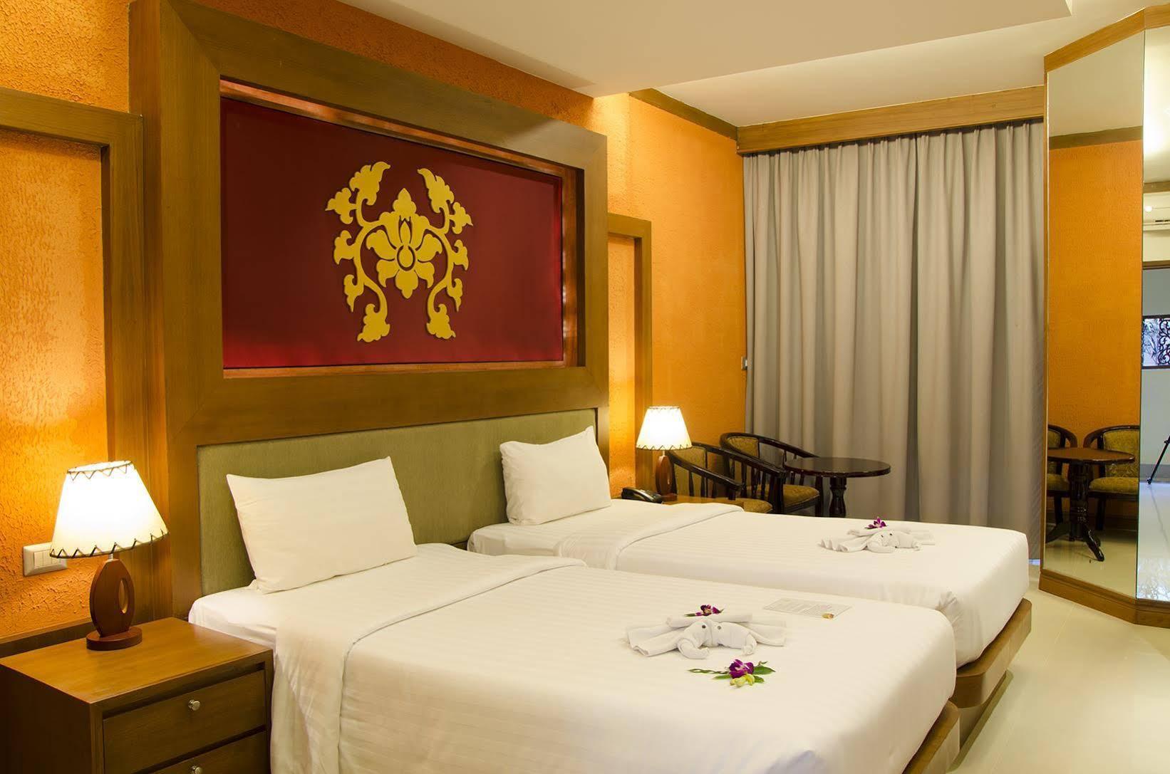 Shanaya Beach Resort & Spa Phuket Patong Exterior foto